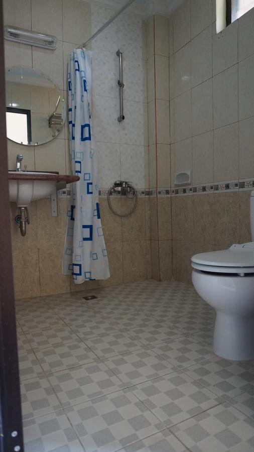 Hotel Surya Indah Batu Malang Zewnętrze zdjęcie