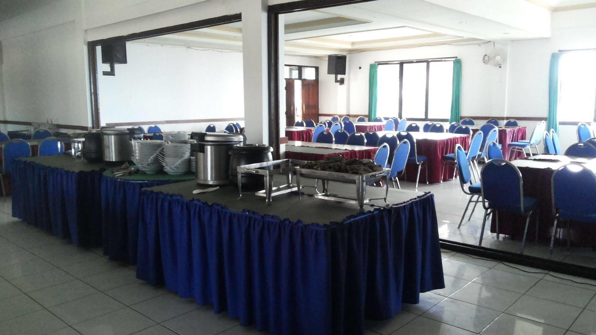 Hotel Surya Indah Batu Malang Zewnętrze zdjęcie